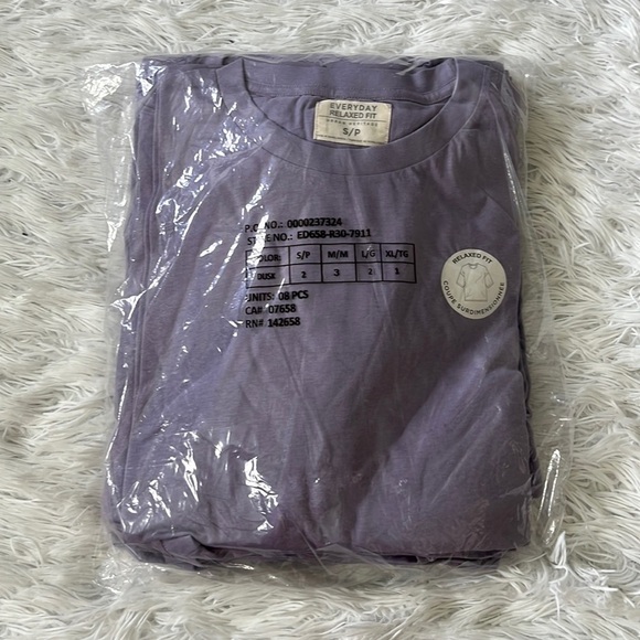 Everyday Relaxed fit by Urban Heritage crew neck tee in lavender size S- XL - Picture 2 of 5
